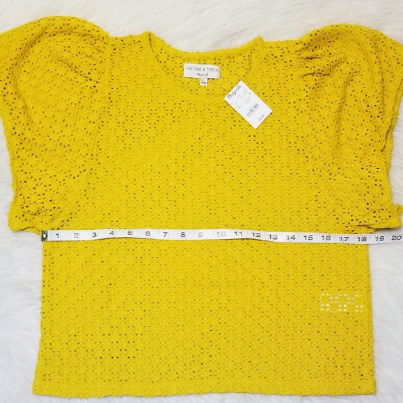 Madewell Texture & Thread Eyelet Flutter-Sleeve - Picture 5 of 5